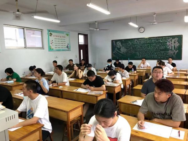 成人高考深度解析：从报名到毕业，你关心的都在这里
